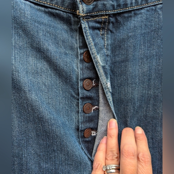 Levi's 501 Original Fit Jeans - Picture 3 of 7